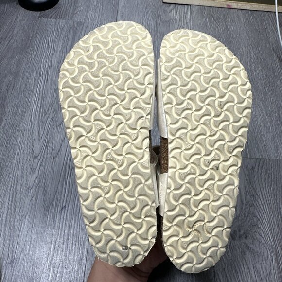 1426 Birkenstock Rio Kids Electric Pearl White Size 33 Sandals Slip On - Picture 6 of 8